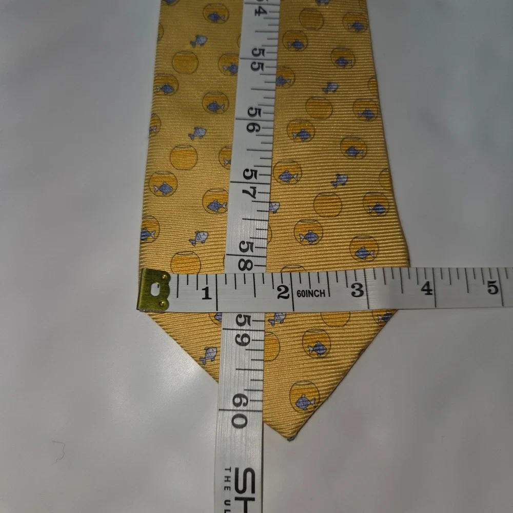 Tommy Hilfiger Tie Mens Novelty Yellow‎ Fish Bowl Print Italian Silk Made In USA